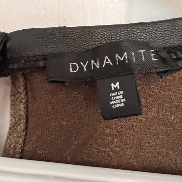 DYNAMITE Office Top - Picture 3 of 5